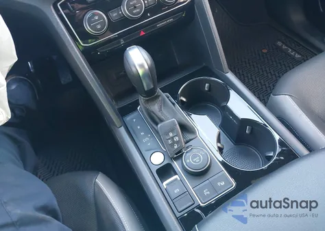 2020 Volkswagen Atlas Cross Sport 3.6L V6 Sel Premium from USA, damaged, VIN 1V2NE2CA9LC211710